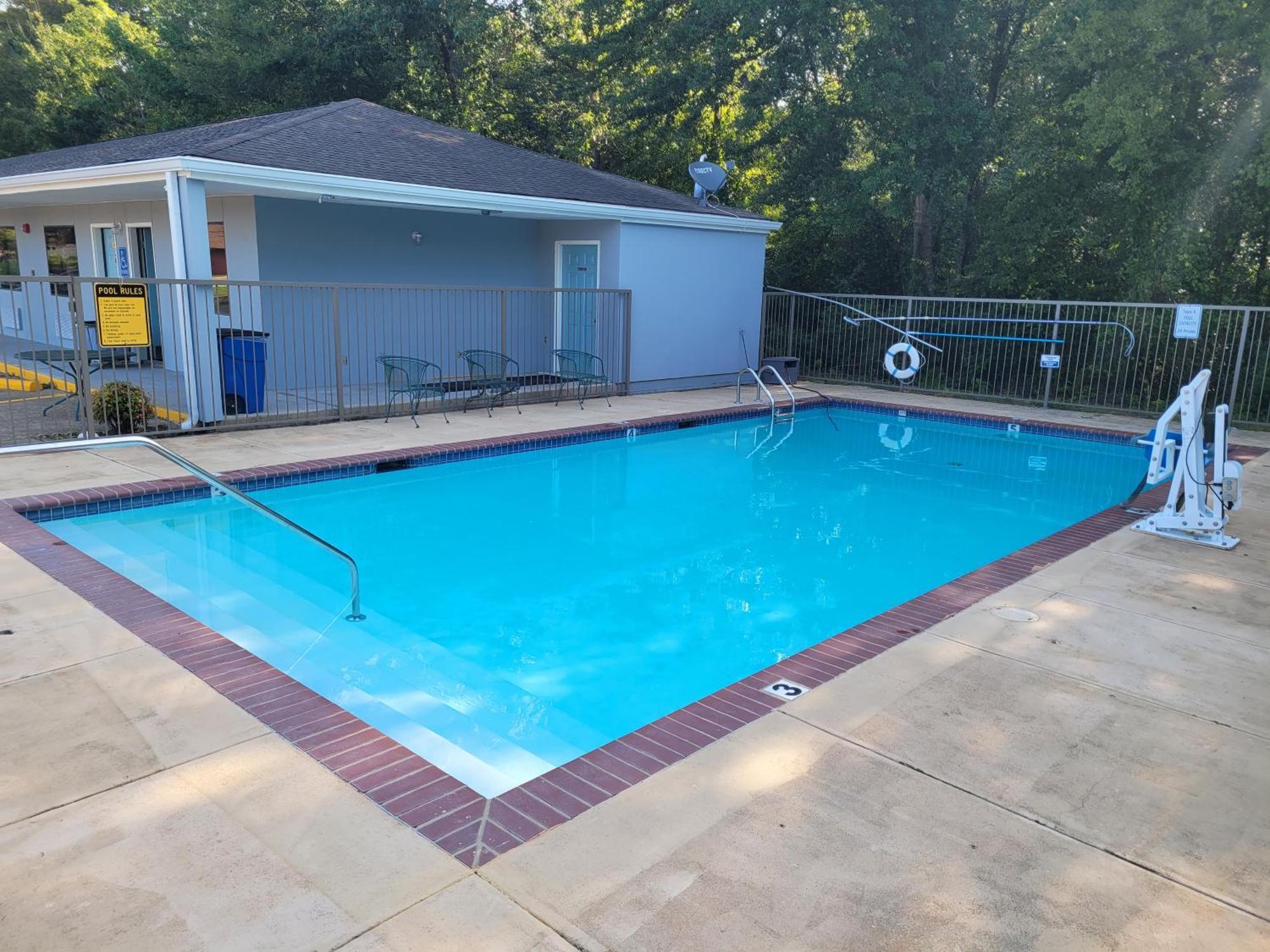 Super 8 By Wyndham Arkadelphia Caddo Valley Area Exterior photo