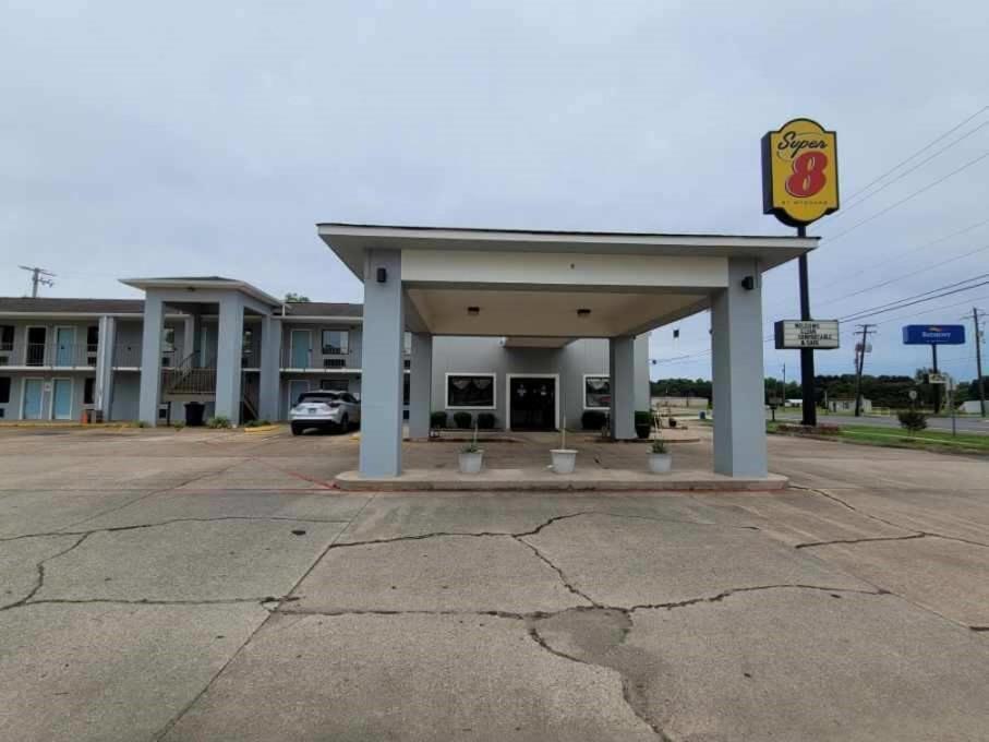 Super 8 By Wyndham Arkadelphia Caddo Valley Area Exterior photo